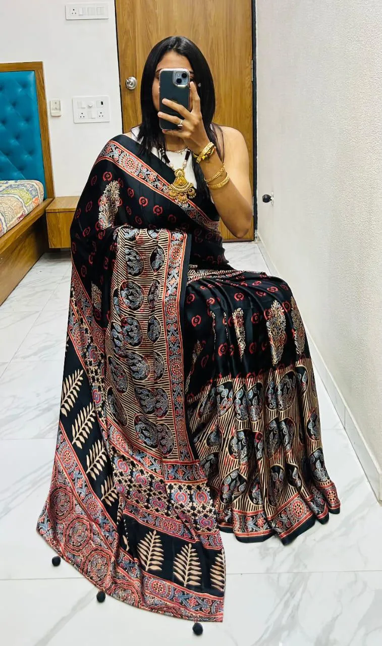 Buy New Supar Premium Saree in Surat - Reseller Bazzar
